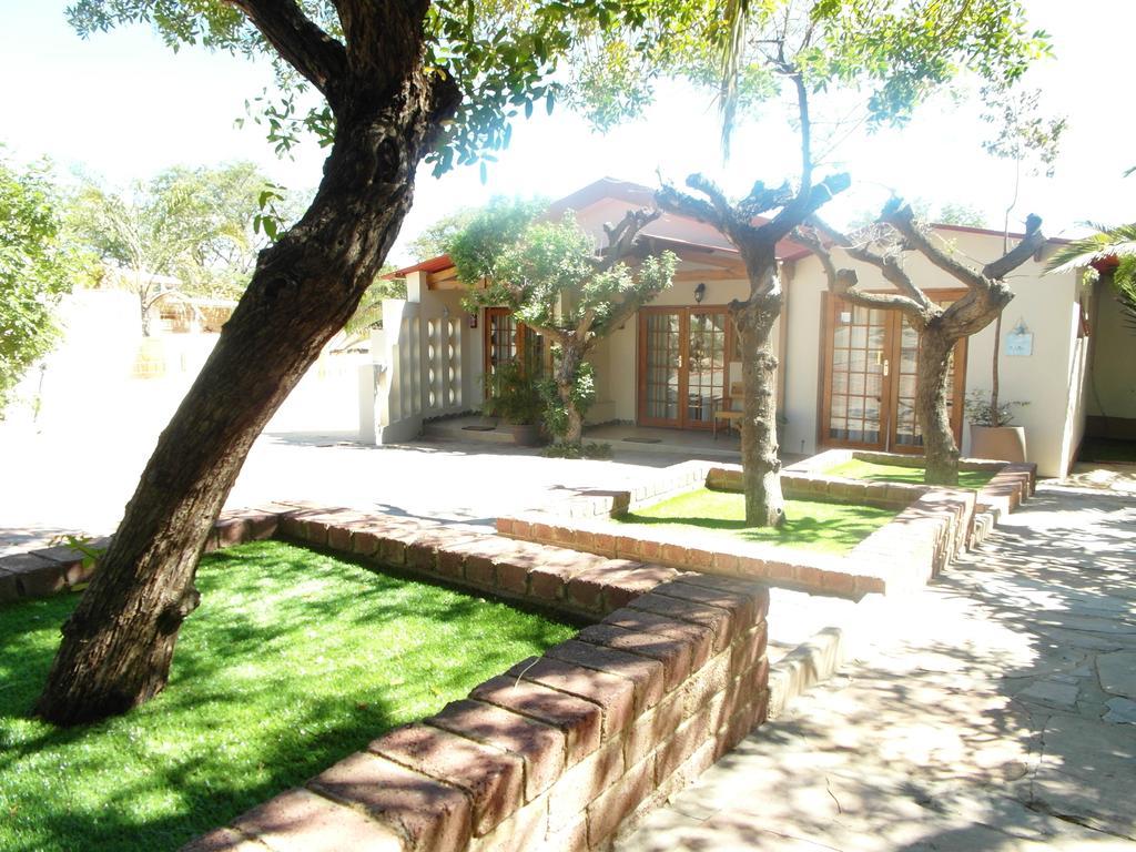 Caotinha Guest Cottage Windhoek Exterior foto